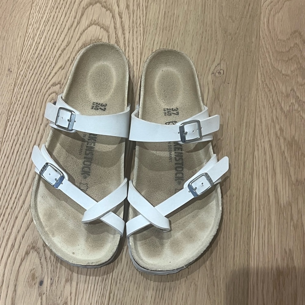 Women Birkenstock Mayari - sz 37